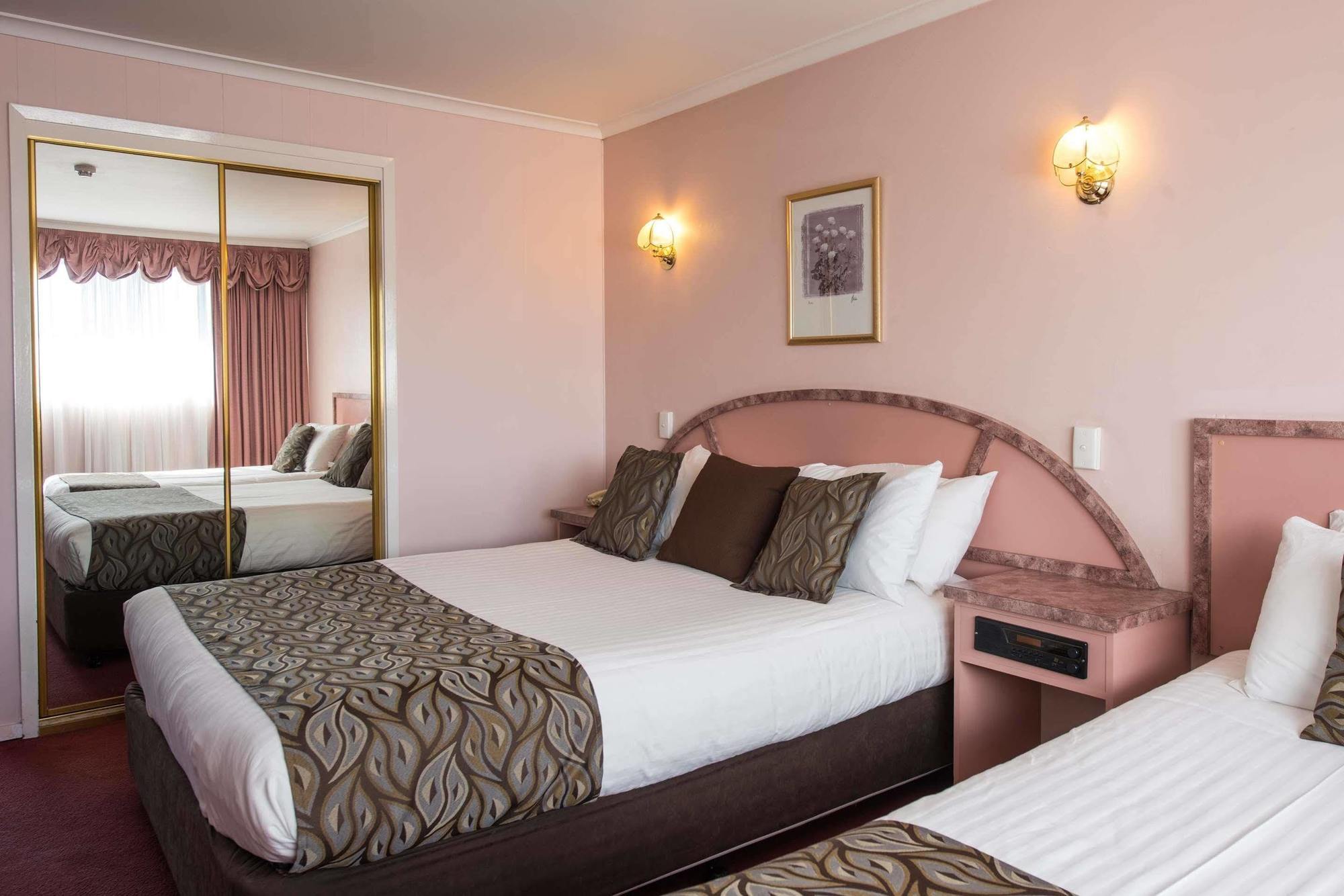 Best Western Balmoral Motor Inn Glenorchy Екстер'єр фото